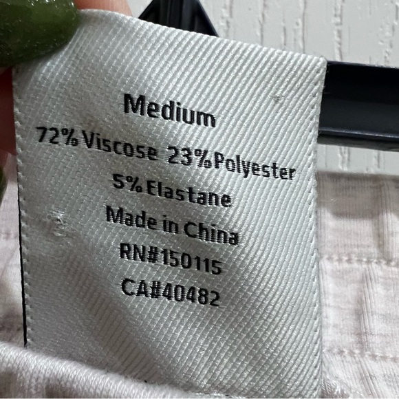 Varley Atrium High Rise Shorts - Picture 9 of 9